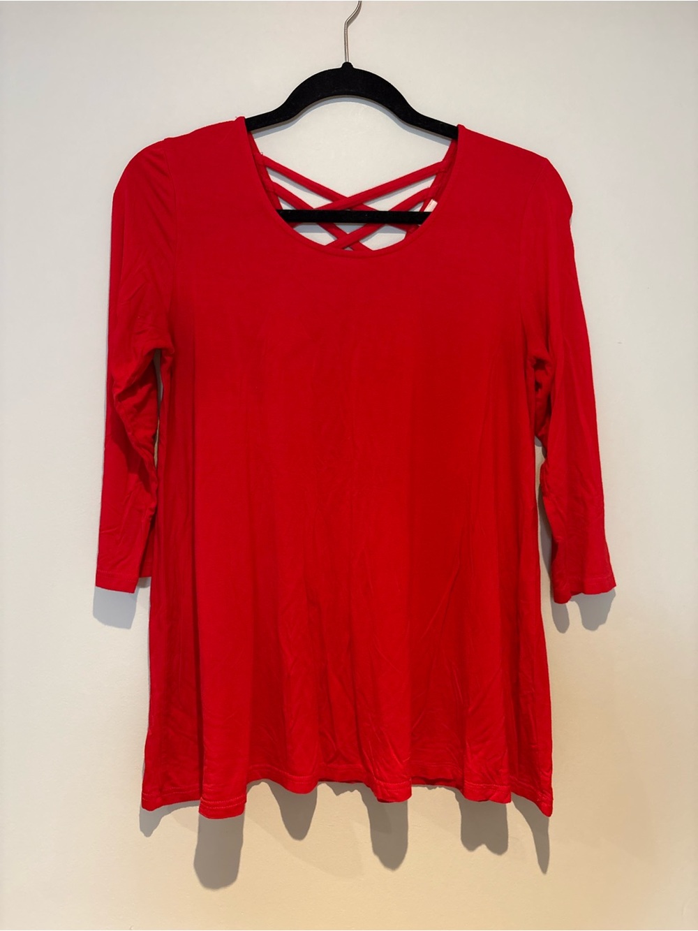 Women’s Red Crisscross Back Long Sleeve Tunic